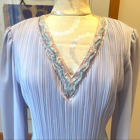 VTG DISCOVERY FASHIONS LTD 1970's Beaded Pleated Dress 8 - Picture 5 of 14